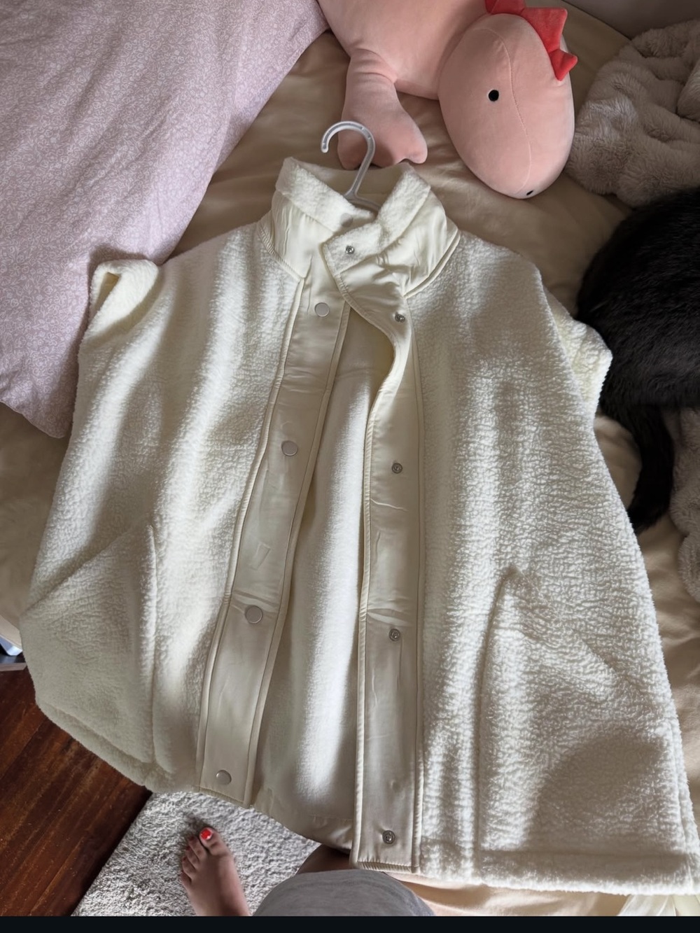 Amazon Cream Sherpa Vest Jacket